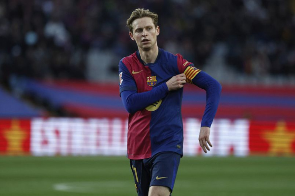Kenapa Kontrak Baru Frenkie de Jong di Barcelona Masih Tertahan?